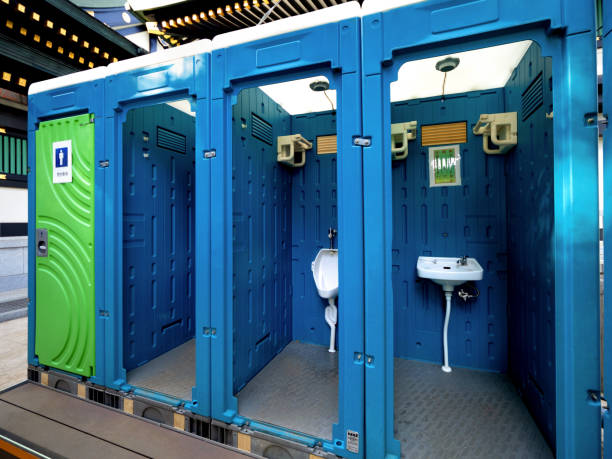Portable Toilet Options We Offer in Seis Lagos, TX